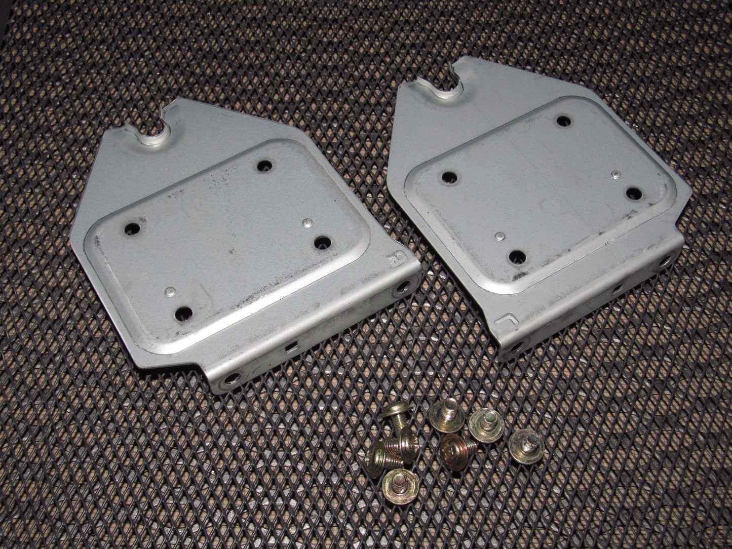 94 95 96 97 Mitsubishi 3000GT OEM Radio Stereo Mounting Bracket