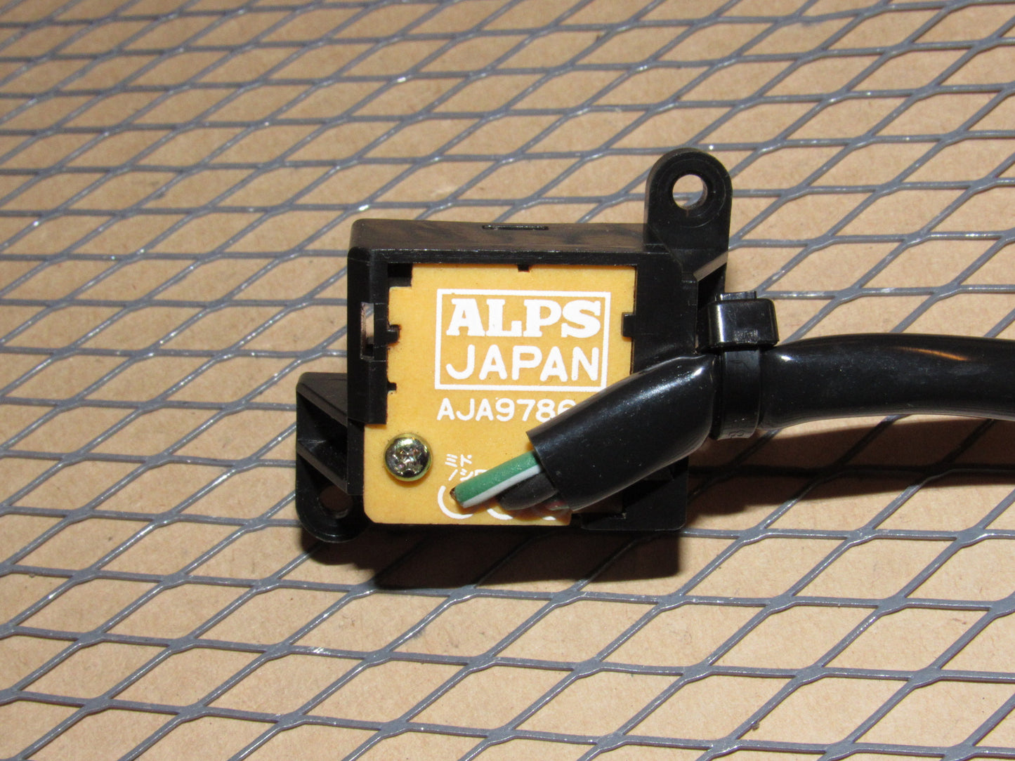 91 92 93 94 95 Acura Legend OEM Power Door Lock Switch