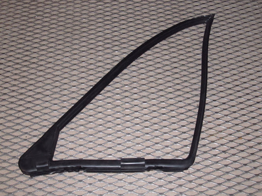 94 95 96 97 Mazda Miata OEM Front Quarter Window Moulding - Right