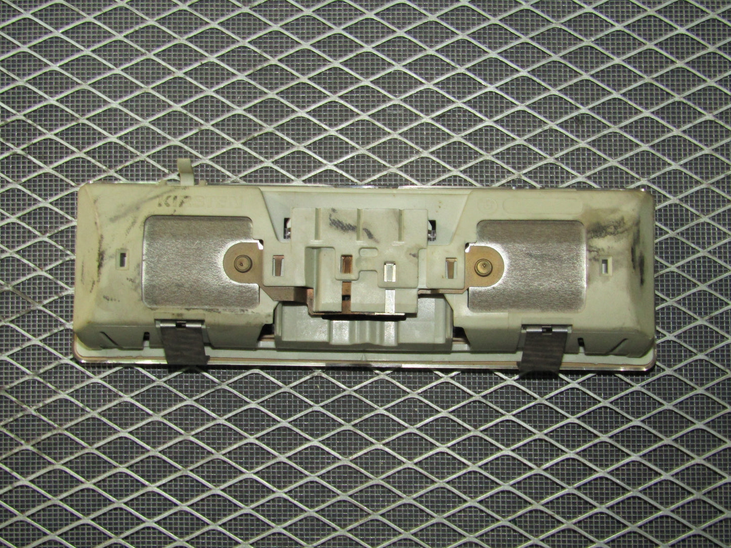 1992-1995 BMW 325 Sedan OEM Front Map Light