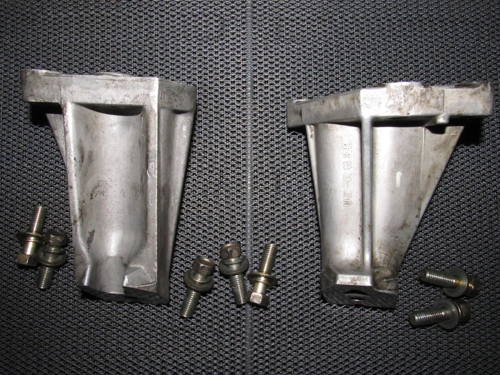 90 91 92 93 94 95 96 Nissan 300zx OEM Aluminum Motor Mount Bracket Set