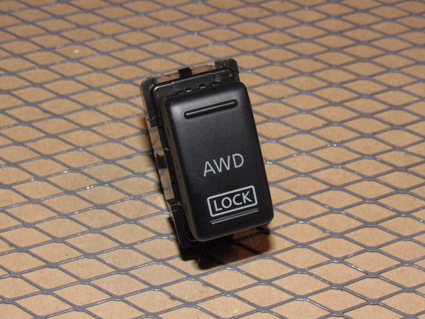 08 09 10 11 12 13 14 15 Nissan Rogue OEM All Wheel Drive AWD Switch