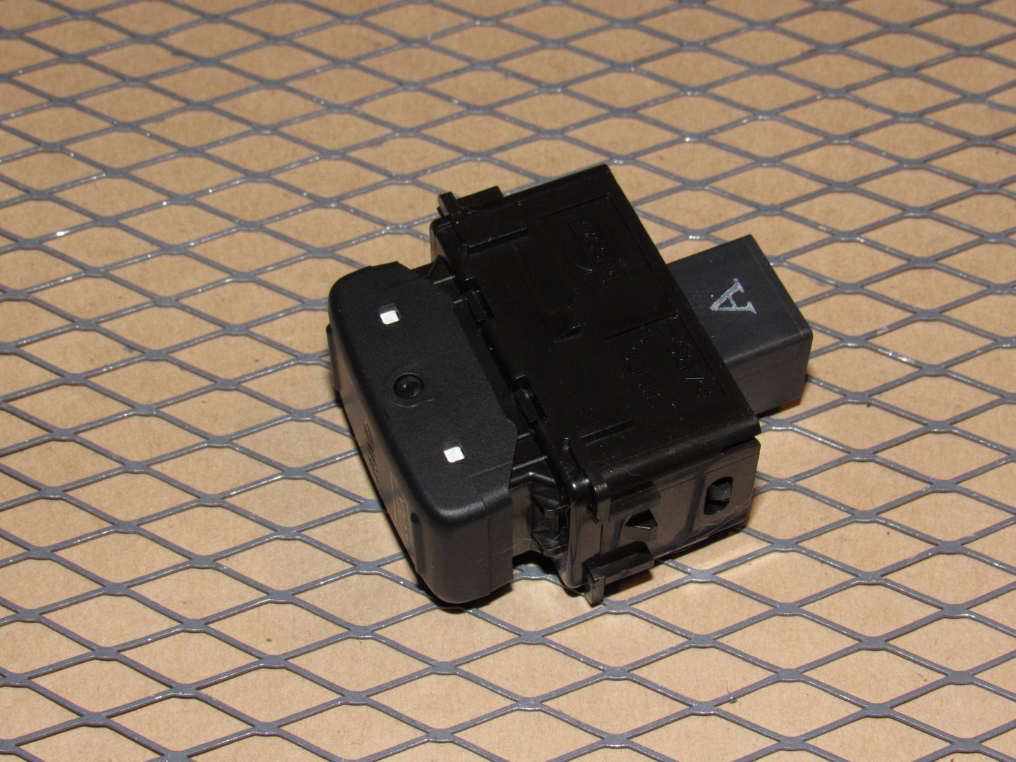 08 09 10 11 12 13 14 15 Nissan Rogue OEM All Wheel Drive AWD Switch