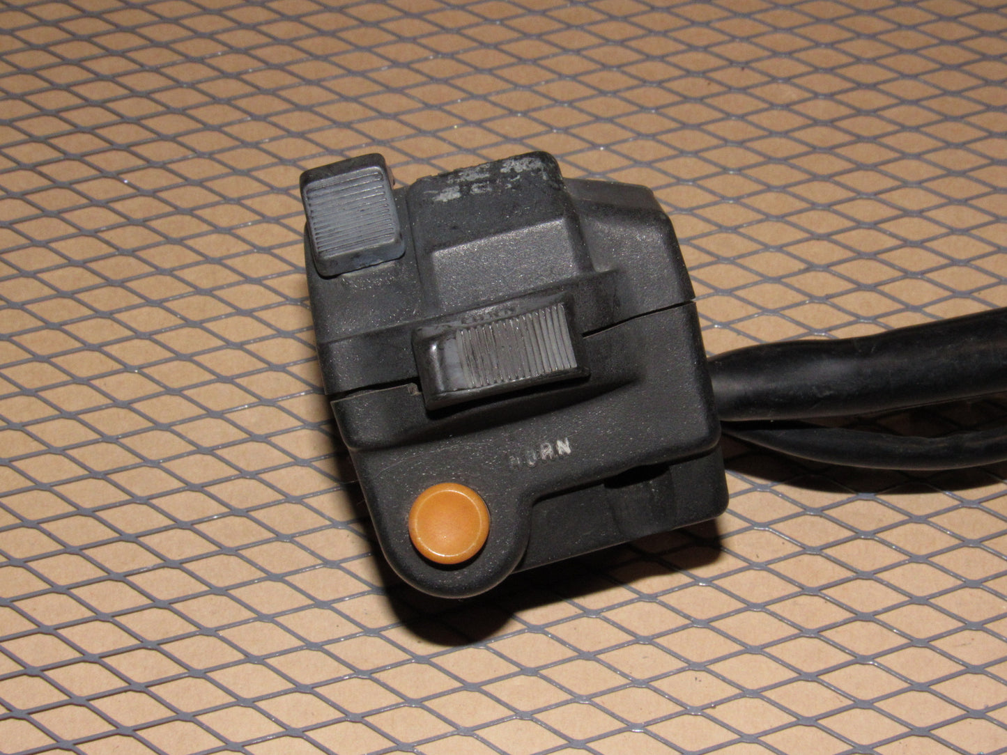 80 81 82 83 Honda Gold Wing GL1100 OEM Turn Signal Head Light Horn Switch