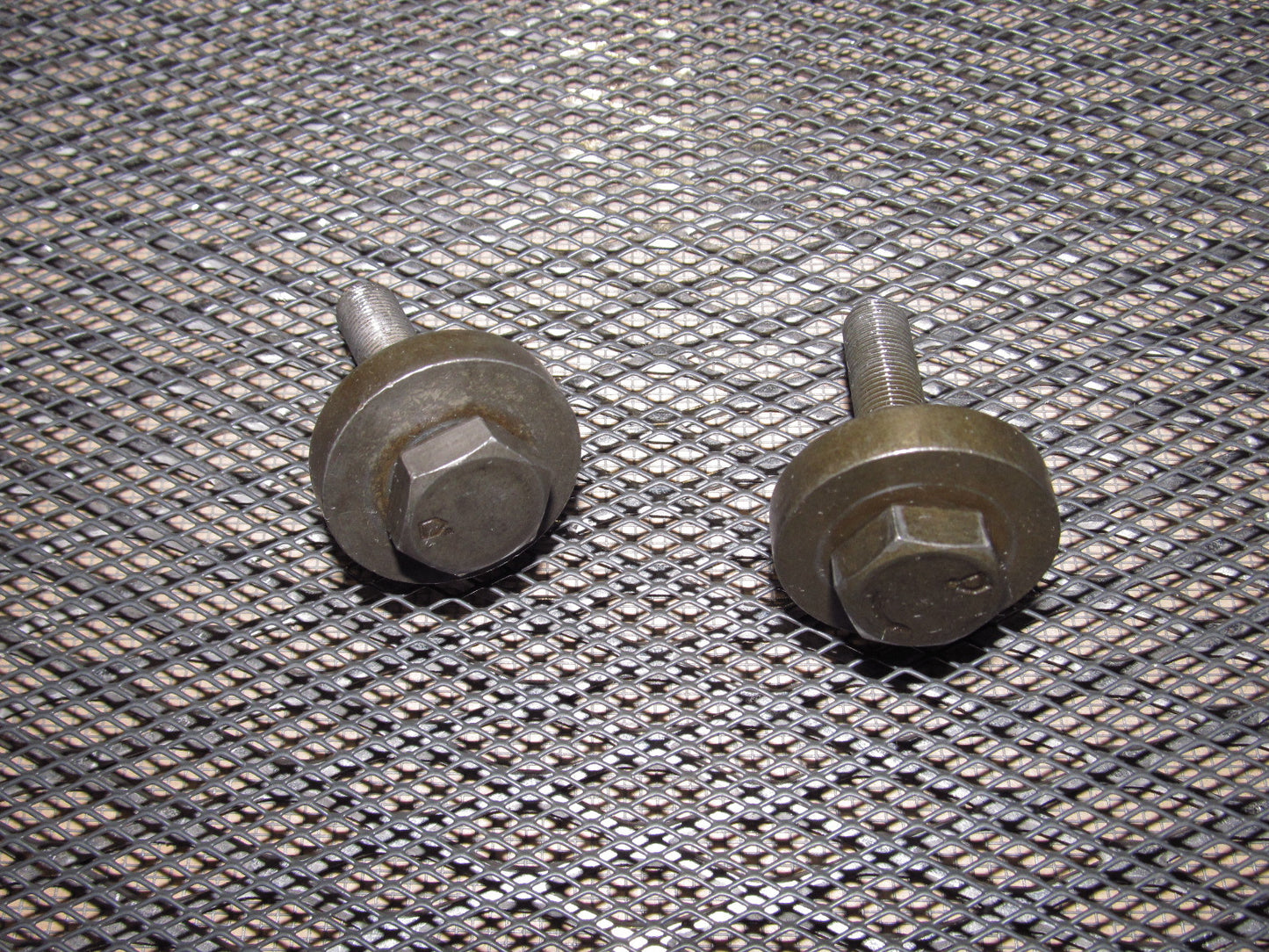 05-10 Ford Mustang 4.0 V6 OEM Cam Gear Bolt - Set