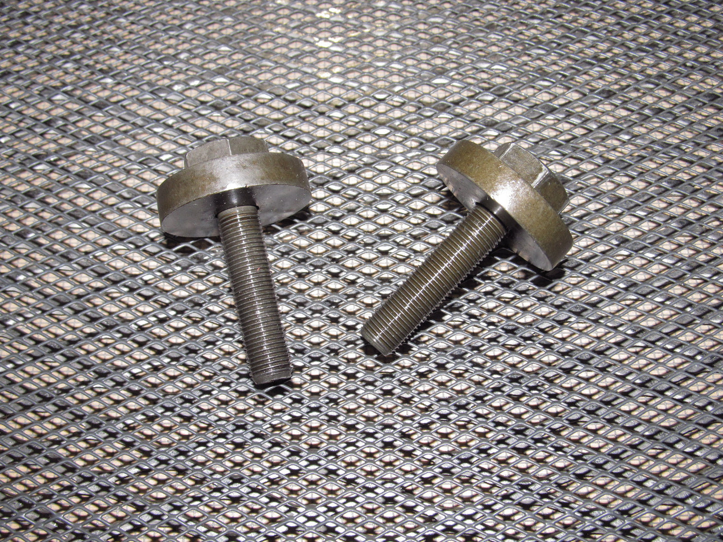 05 06 07 08 09 Ford Mustang 4.0 V6 OEM Cam Gear Bolt - Set