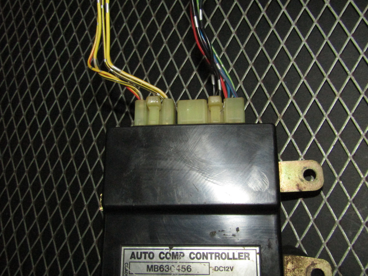 94 95 96 97 Mitsubishi 3000GT OEM A/C Auto Comp Controller Pigtail Harness