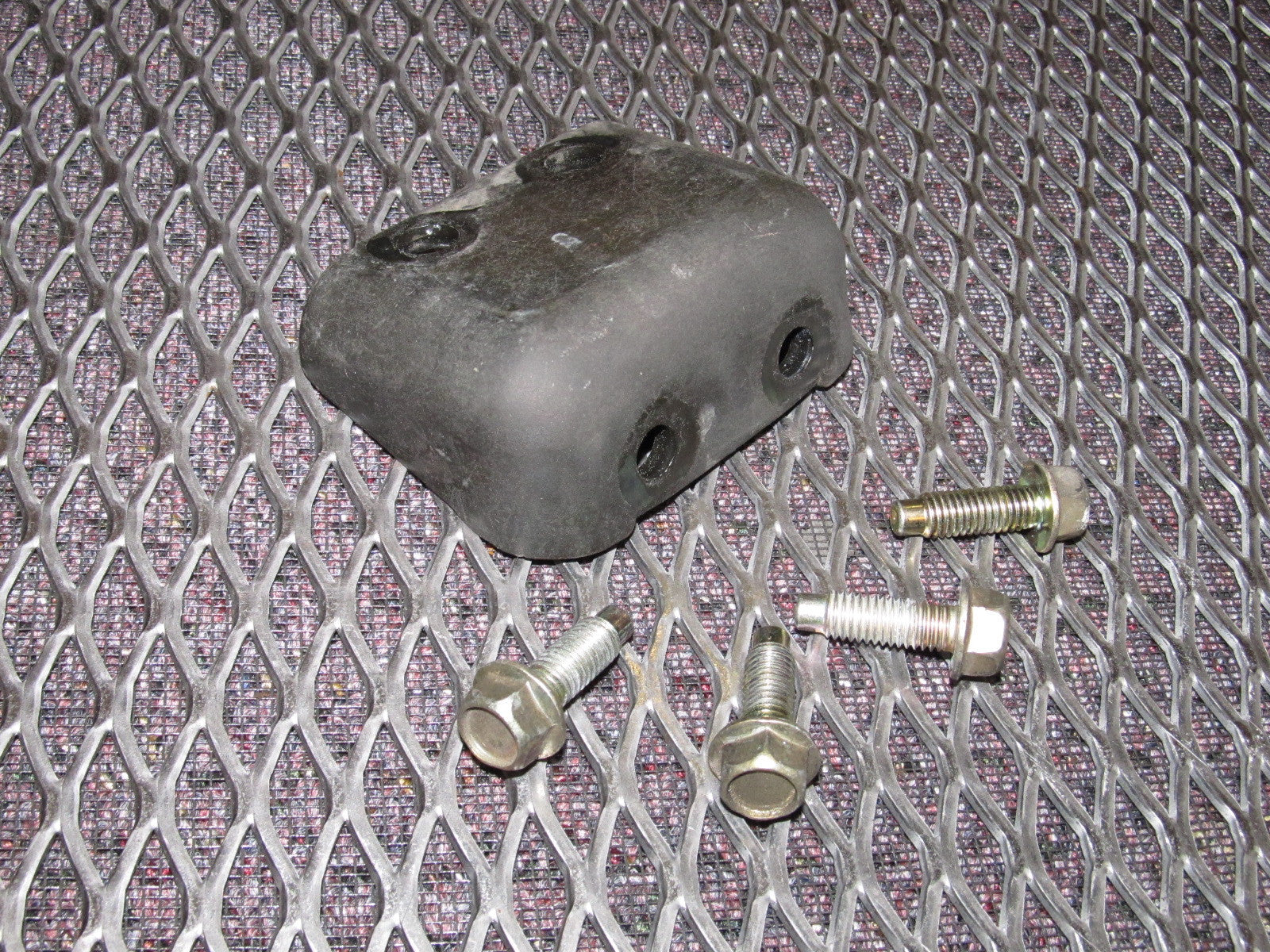 99 00 Mazda Miata OEM Intake Manifold Mounting Bracket