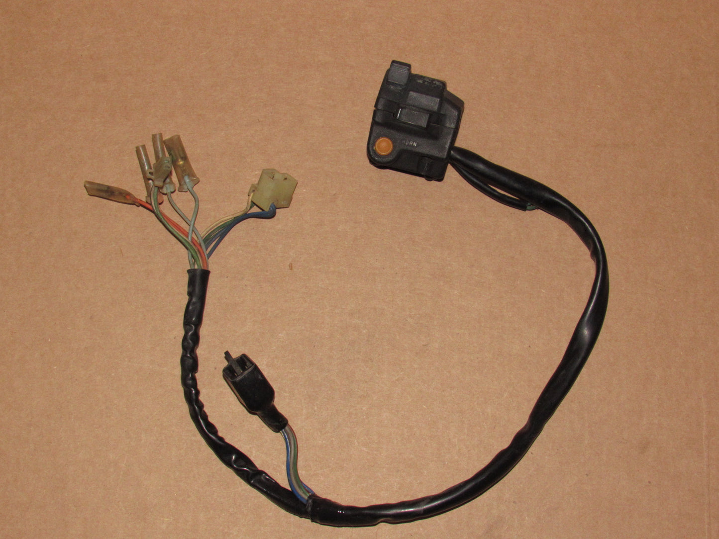 80 81 82 83 Honda Gold Wing GL1100 OEM Turn Signal Head Light Horn Switch