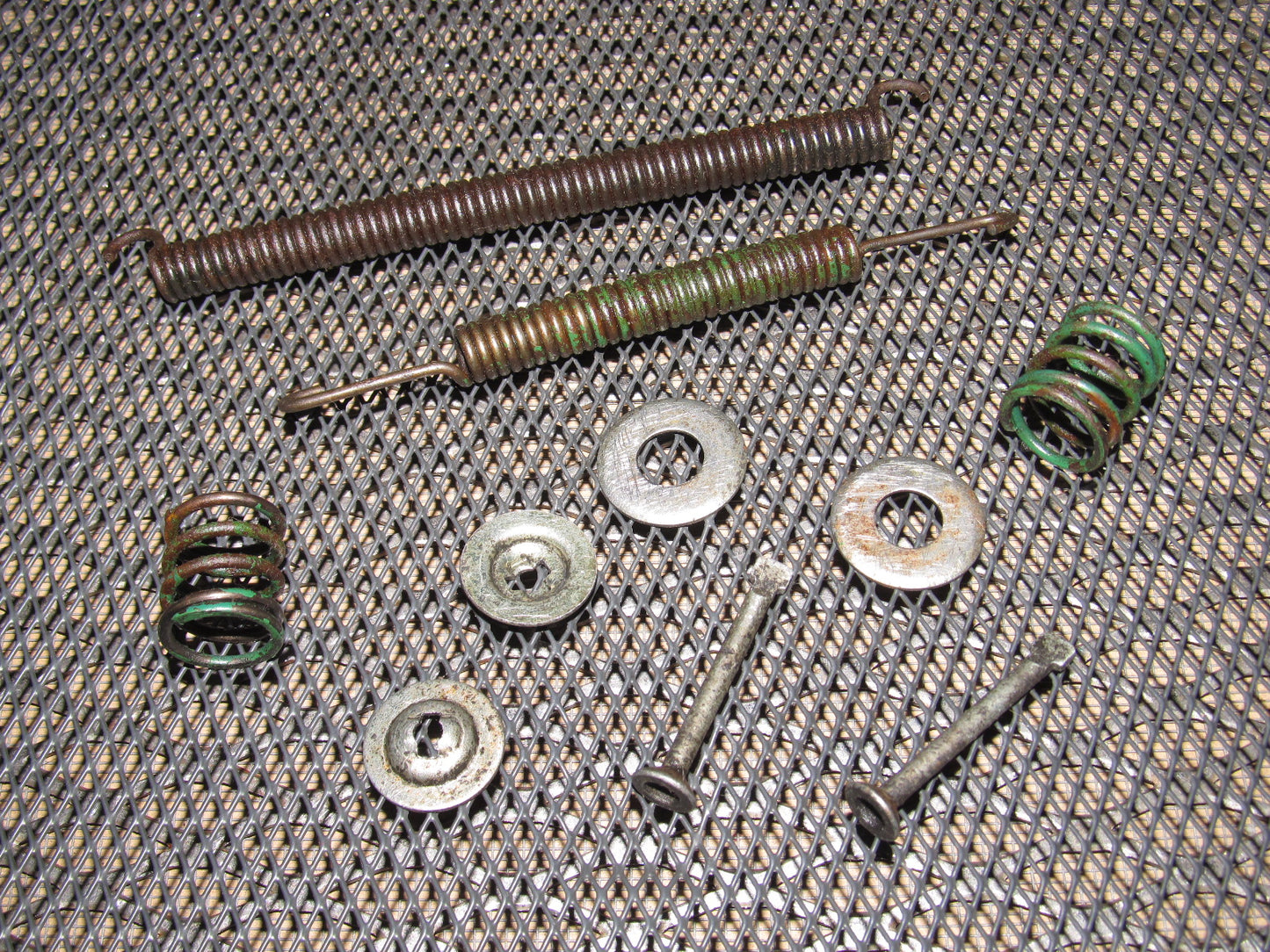 72 73 Datsun 240z OEM Rear Drum Brake Return Spring - Left