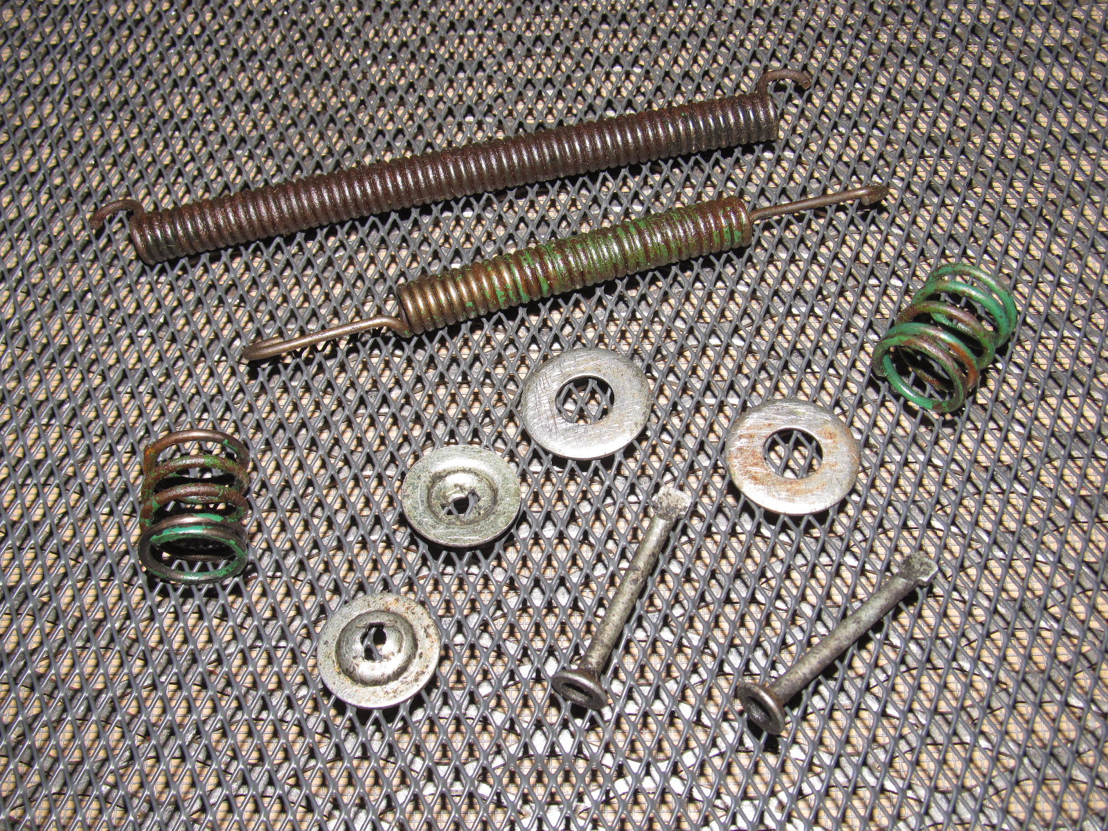 72 73 Datsun 240z OEM Rear Drum Brake Return Spring - Left