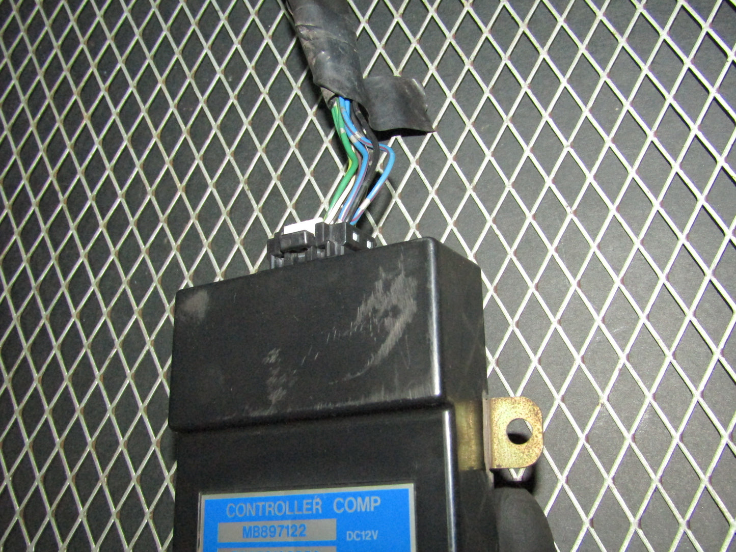 94 95 96 97 Mitsubishi 3000GT OEM A/C Controller Comp Module Pigtail Harness