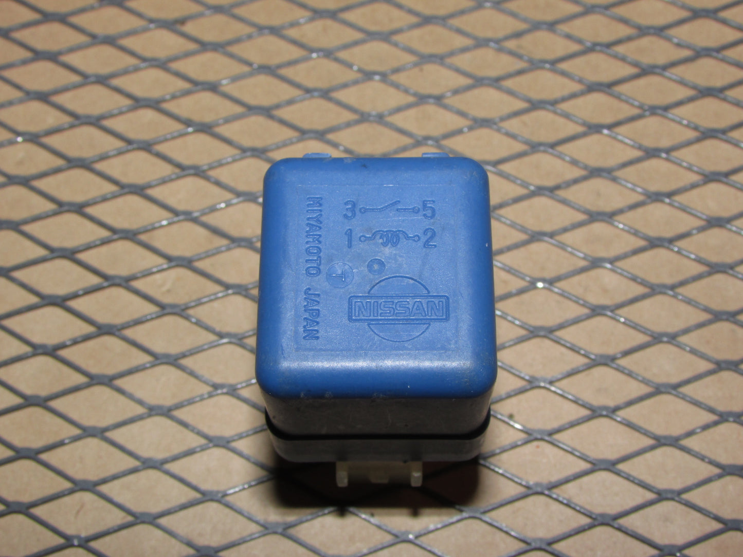 Nissan & Infiniti Relay 25230-79981