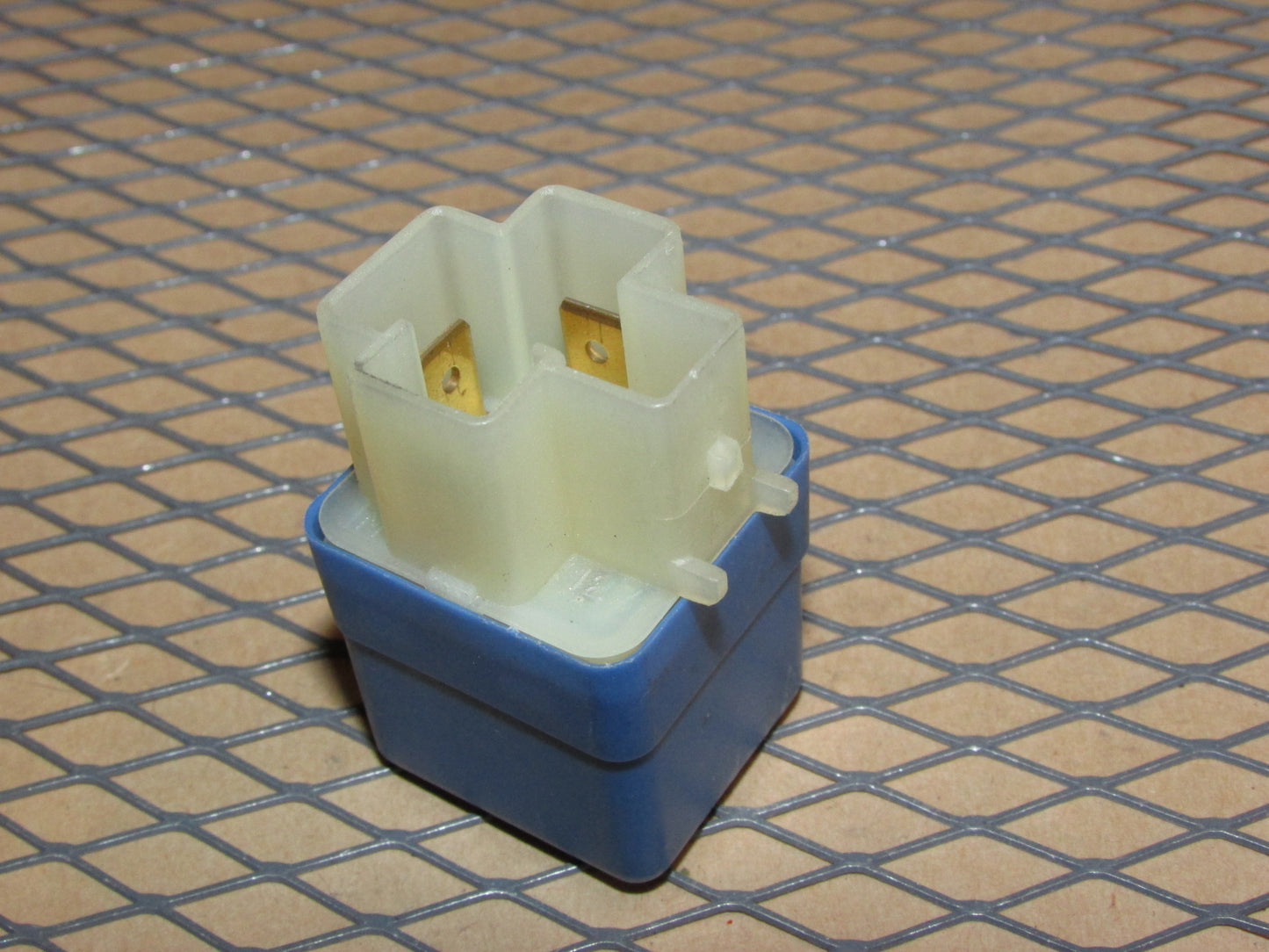 Nissan & Infiniti Relay 25230-79981