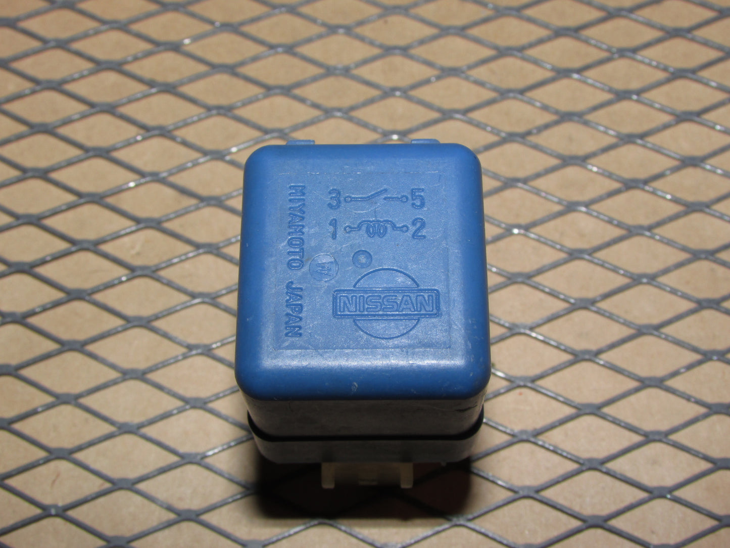 Nissan & Infiniti Relay 25230-79981