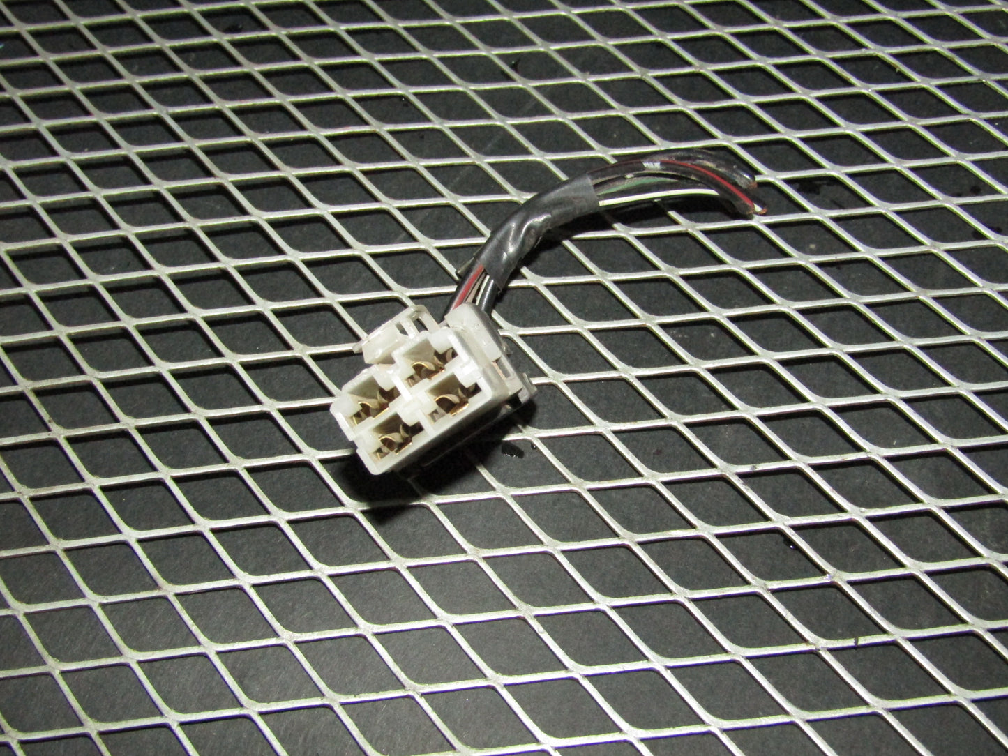 94 95 96 97 Mitsubishi 3000GT Heater Core Resistor Temperature Sensor Pigtail Harness