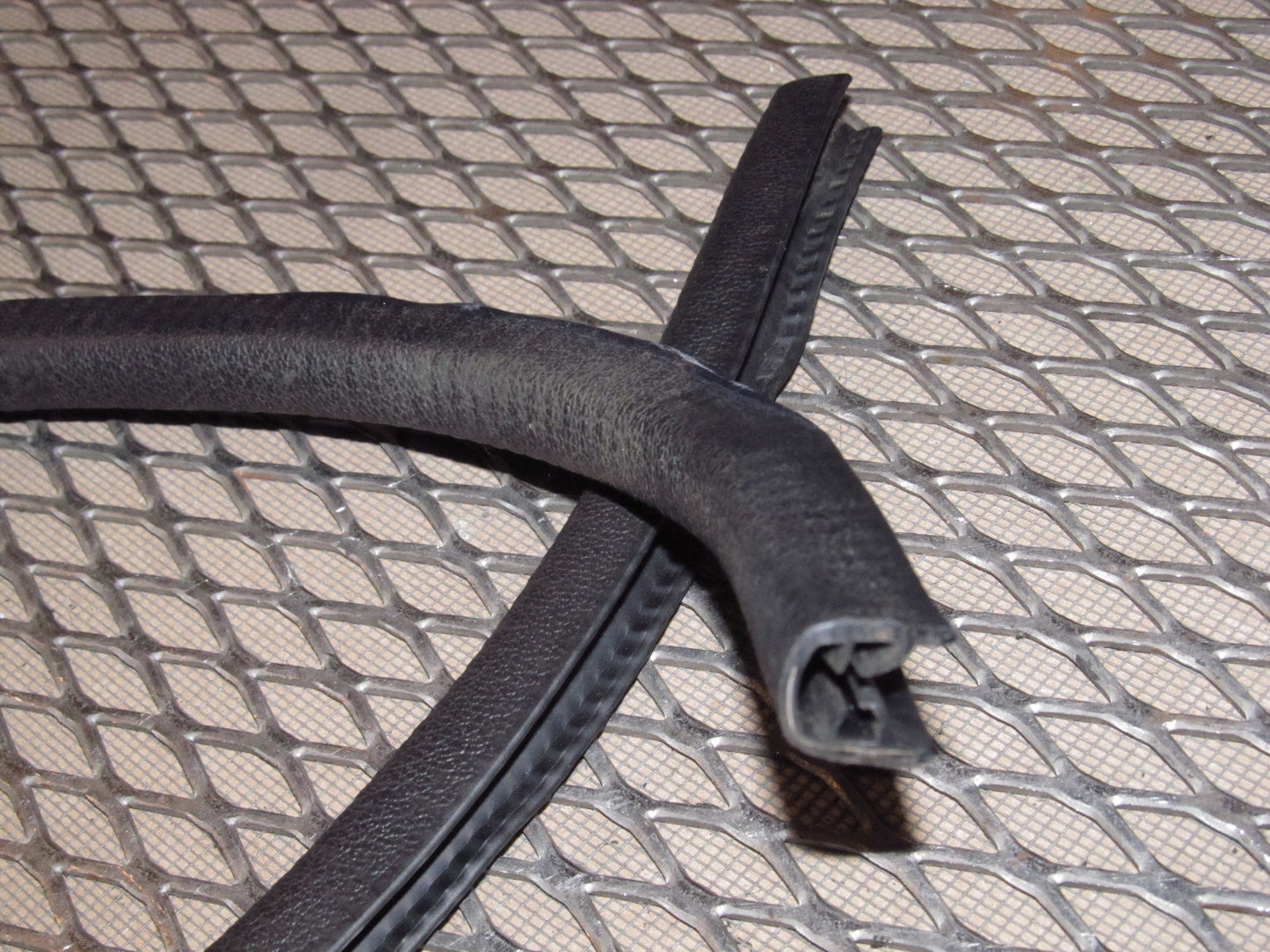 94 95 96 97 Mazda Miata OEM Door Belt Line Moulding
