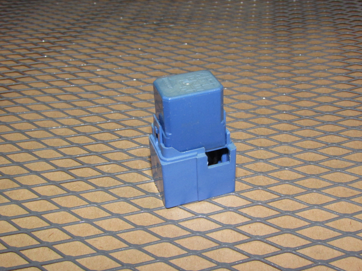 Nissan & Infiniti Relay 25230-79945