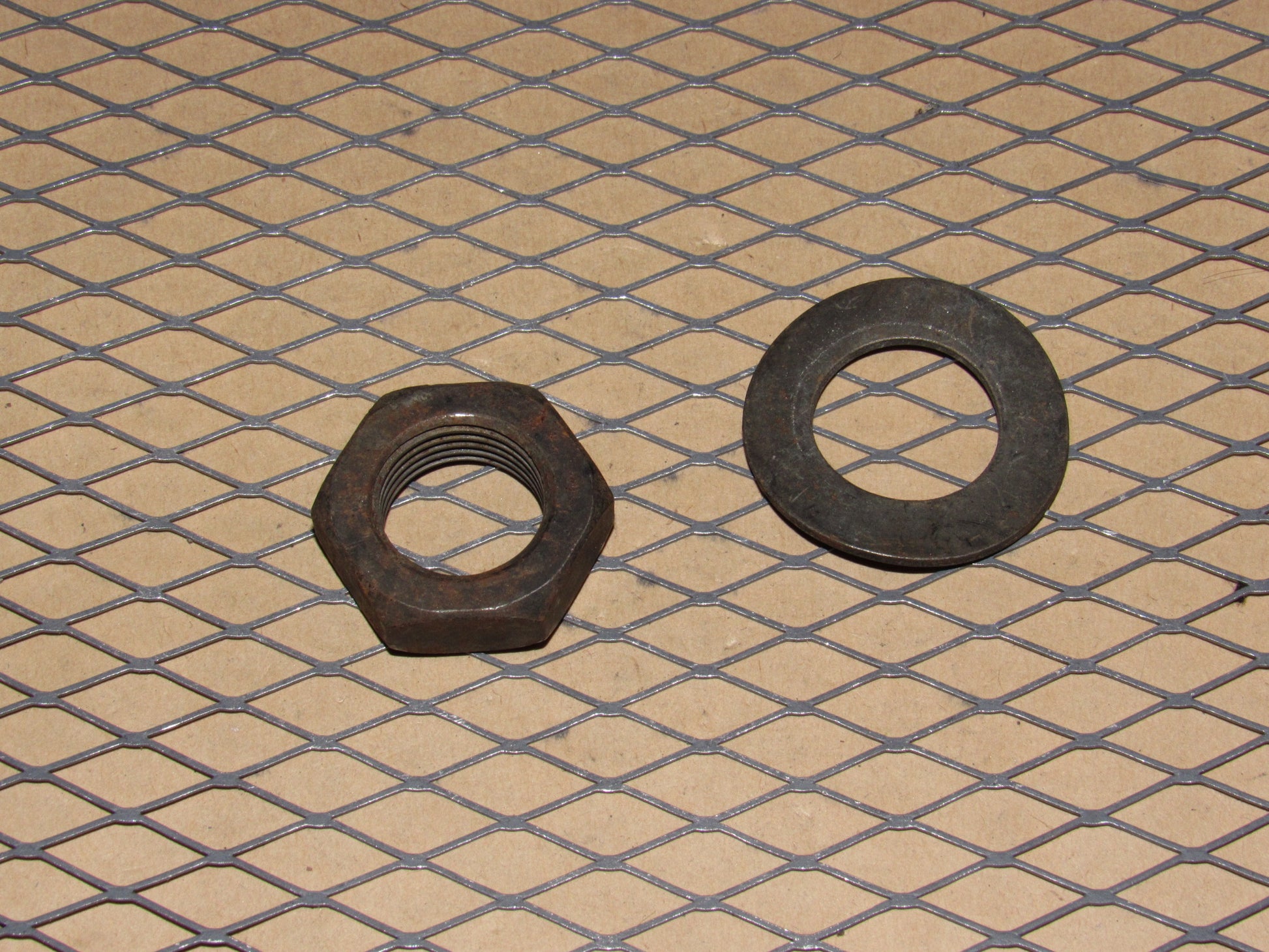 68 69 70 71 Volkswagen Beetle OEM Steering Wheel Lock Nut & Washer