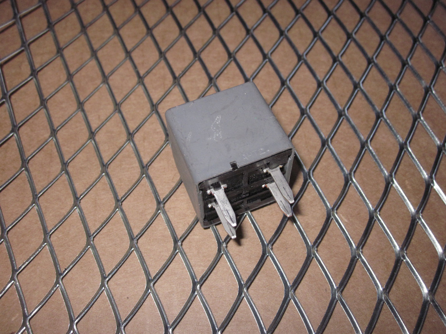 Kia Relay 0K 2A1 67 740
