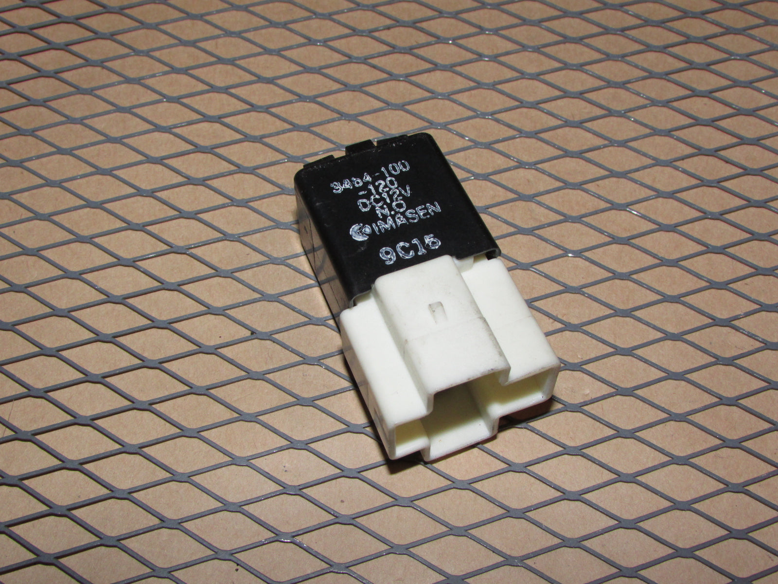 Mazda Relay 3464-100-120
