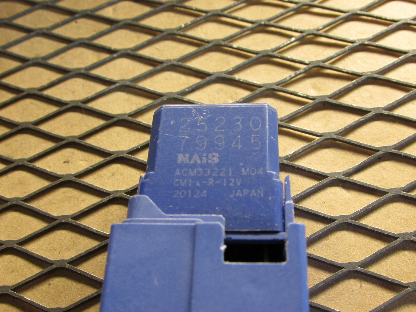 Nissan & Infiniti Relay 25230-79945