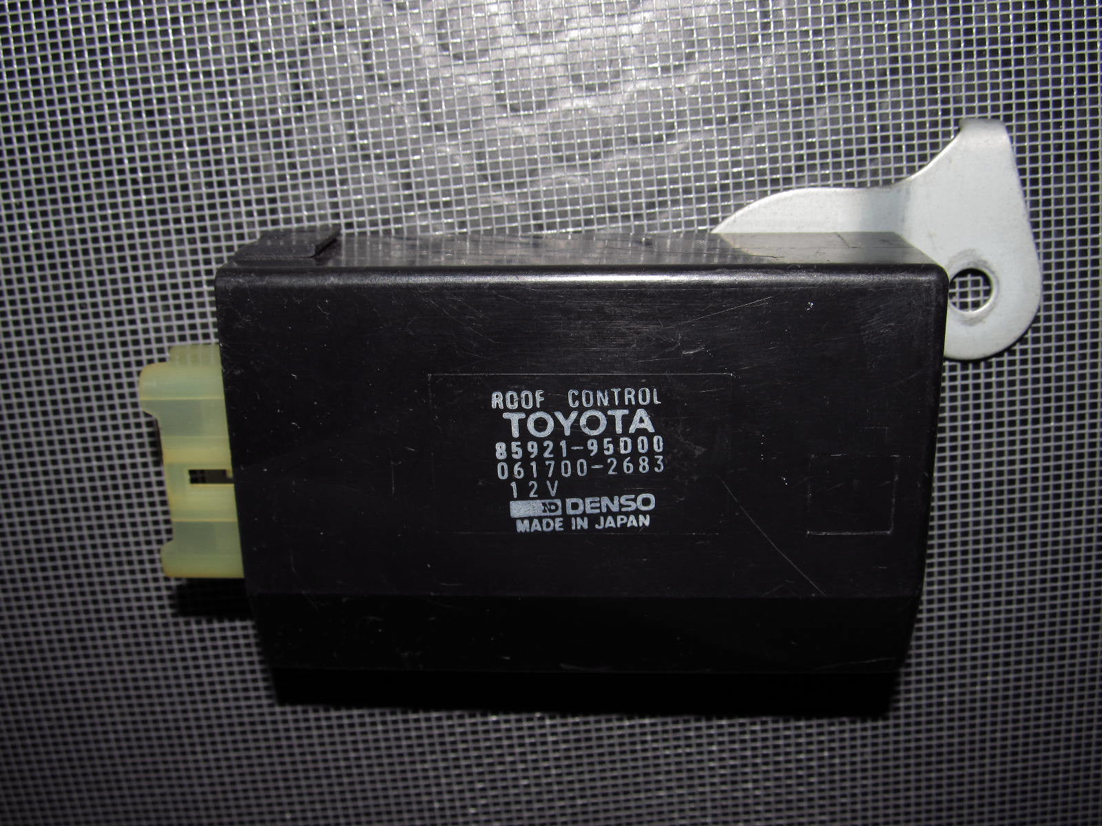 91-97 Toyota Previa Roof Control Unit 85921-95D00