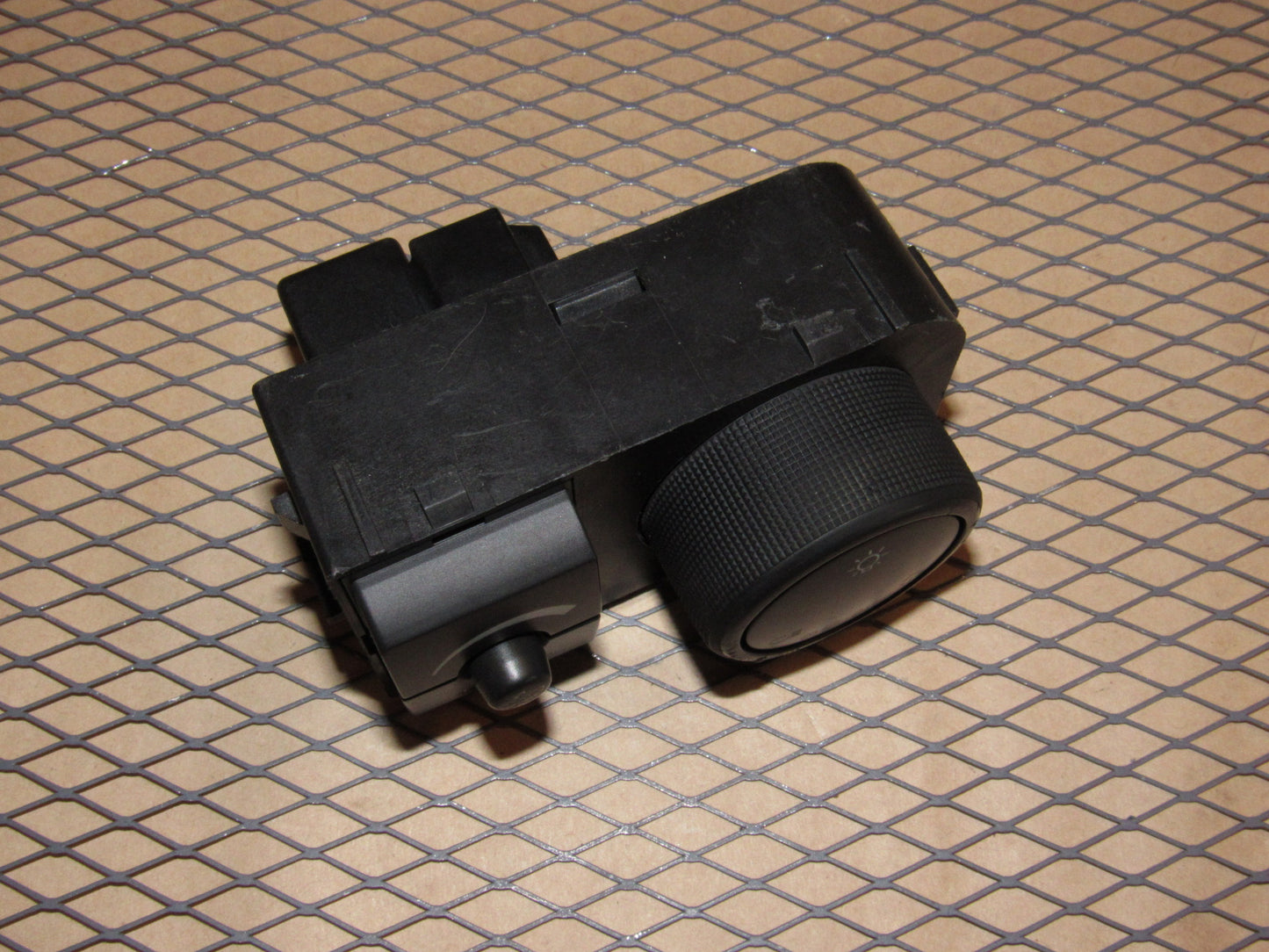 07 08 09 10 11 12 13 14 GMC Yukon OEM Headlight & illumination Dimmer Switch