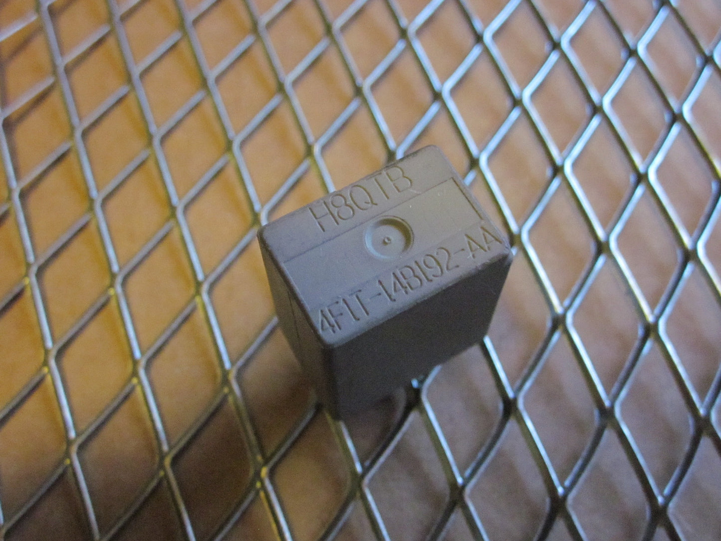Ford Relay H8QTB 4F1T-14B192-AA
