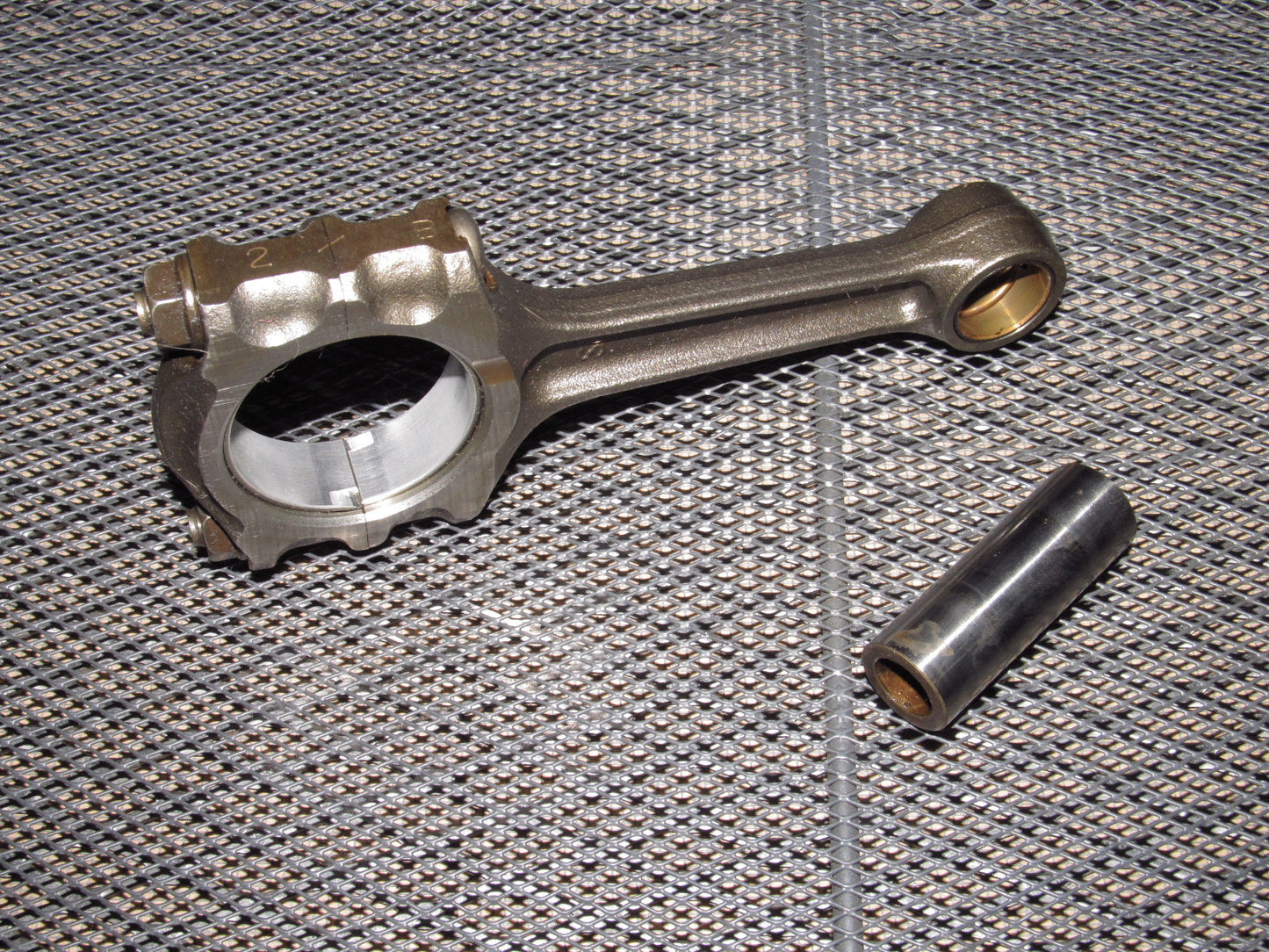 94 95 96 97 Mazda Miata OEM 1.8L Engine Piston Rod