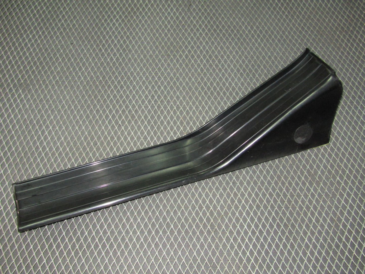 1992-1995 BMW 325 Sedan OEM Door Sills Panel Cover - Rear Left