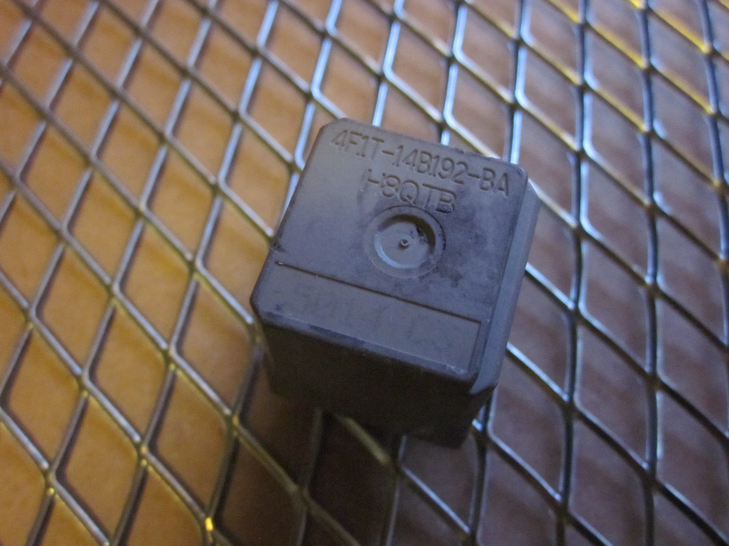 Ford Relay 4F1T-14B192-BA / H8QTB