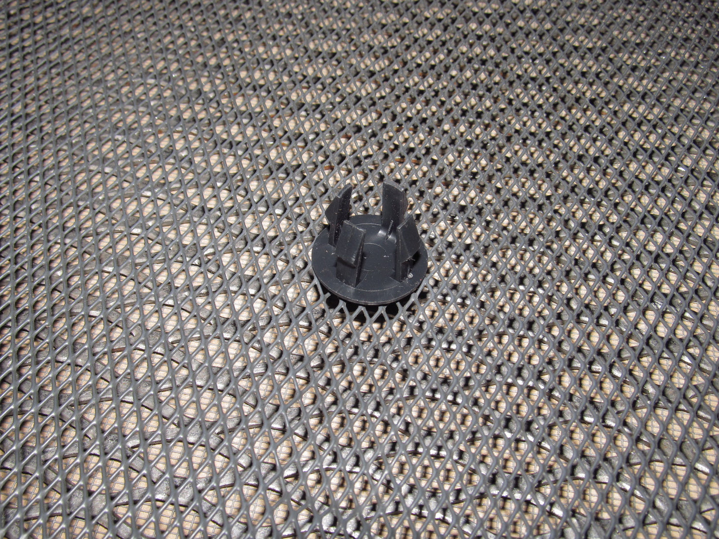 94 95 96 97 Mitsubishi 3000GT OEM Dash Heater A/C Defroster Vent Cap