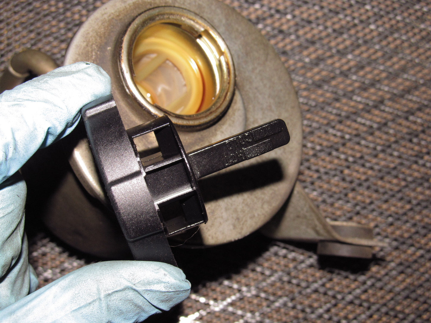 89 90 Nissan 240SX OEM Power Steering Fluid Holder Reservoir