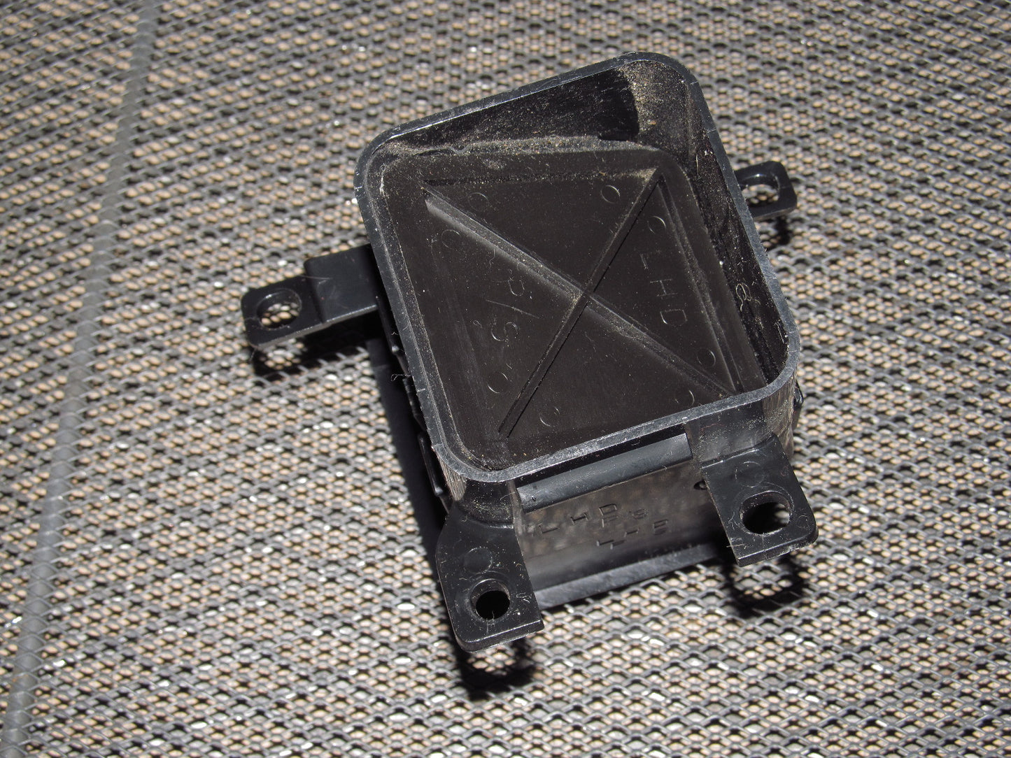 94 95 96 97 Mitsubishi 3000GT OEM Dash A/C Heater Vent - Right