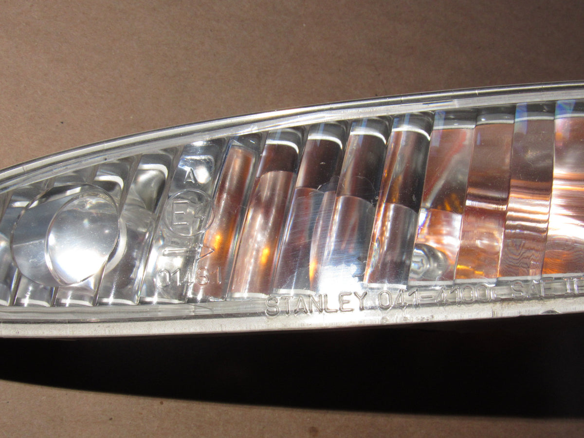 93 94 95 Mazda RX7 OEM Front Bumper Turn Signal Light Lamp - Left