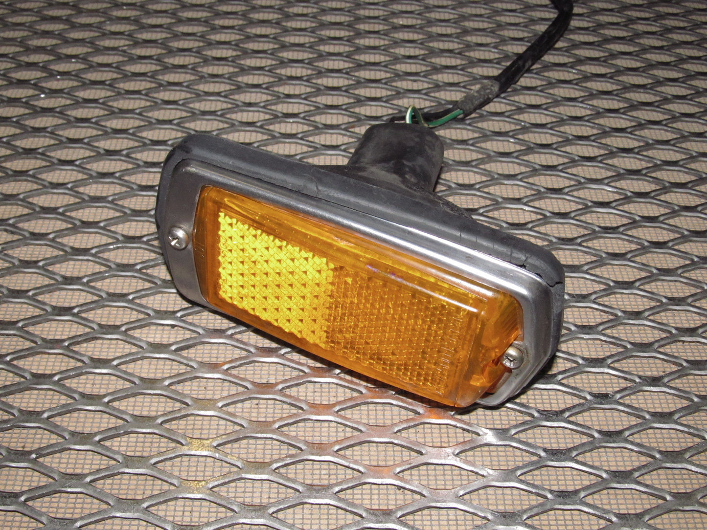 72 73 Datsun 240z OEM Front Side Marker - Right
