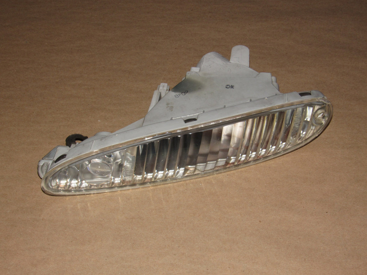 93 94 95 Mazda RX7 OEM Front Bumper Turn Signal Light Lamp - Left