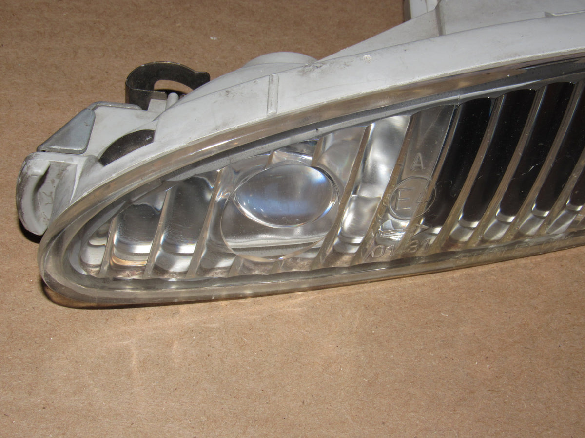 93 94 95 Mazda RX7 OEM Front Bumper Turn Signal Light Lamp - Left