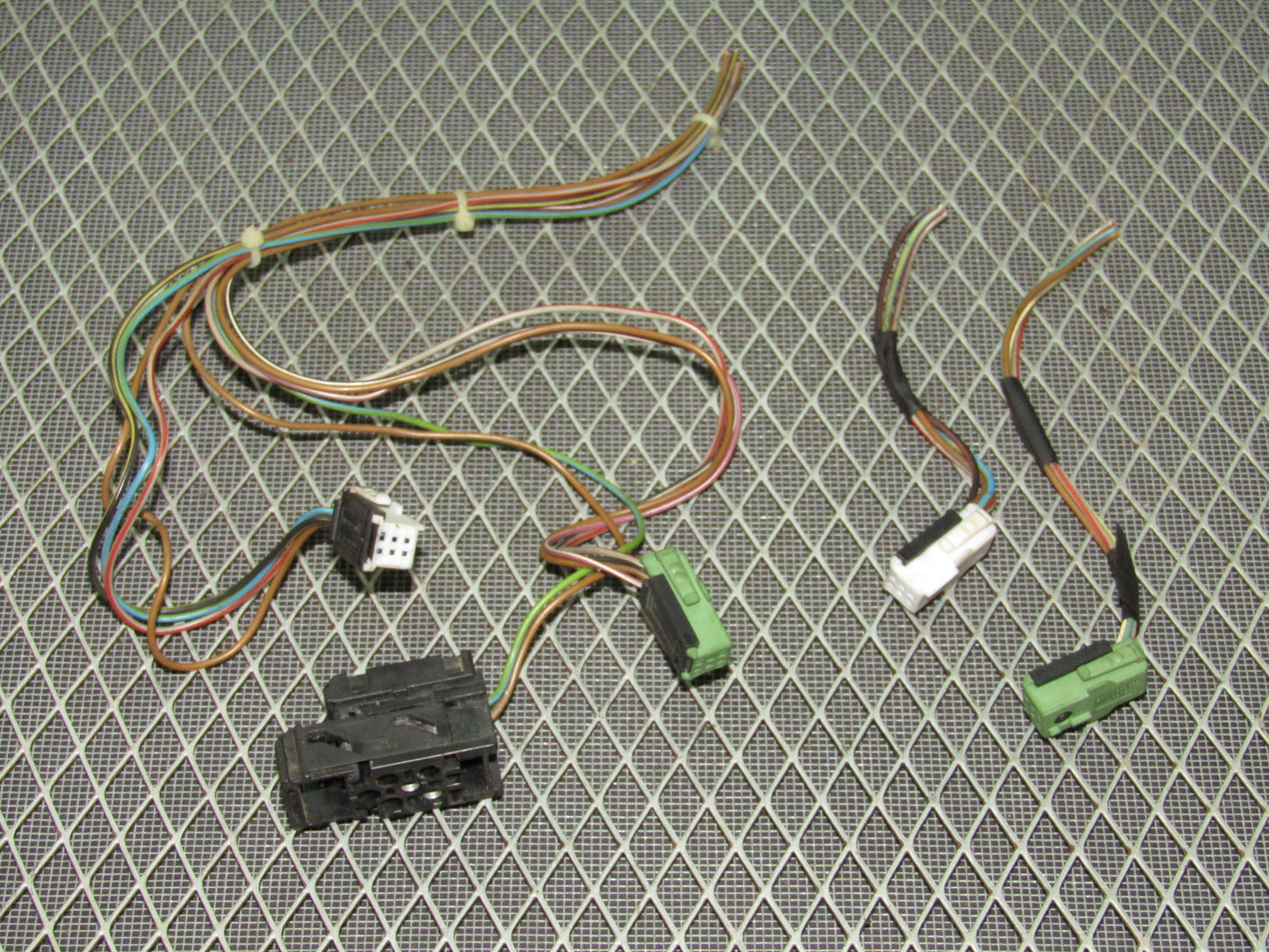 1992-1995 BMW 325 Sedan OEM Front Window Switch Pigtail Harness