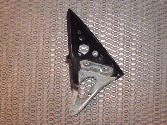 87 88 89 Toyota MR2 OEM Exterior Side Mirror Mounting Bracket - Right