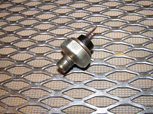 99 00 Mazda Miata OEM Engine Oil Pressure Switch