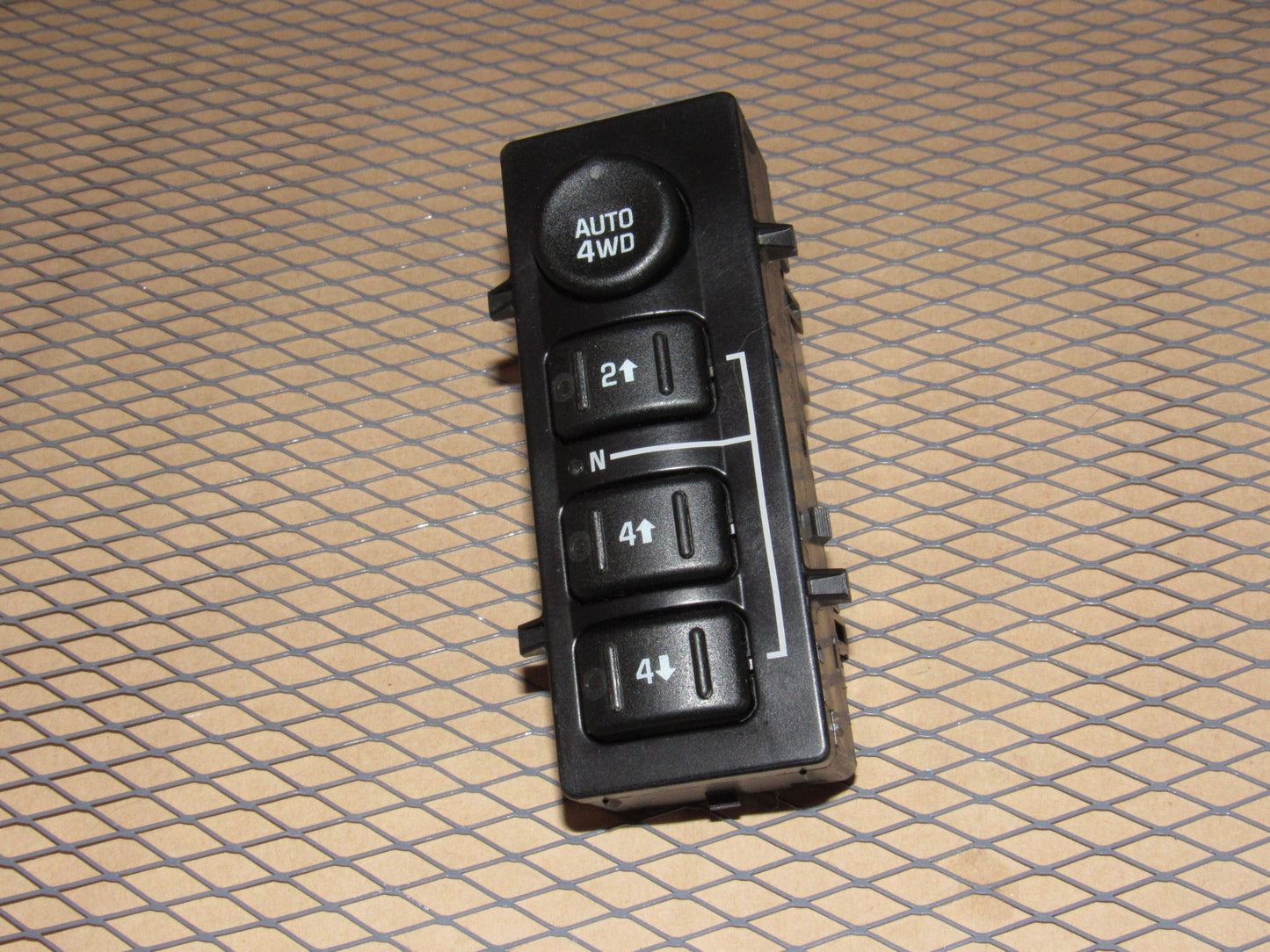 03 04 05 06 Chevrolet Tahoe OEM Auto 4WD 2WD Transfer Case Switch