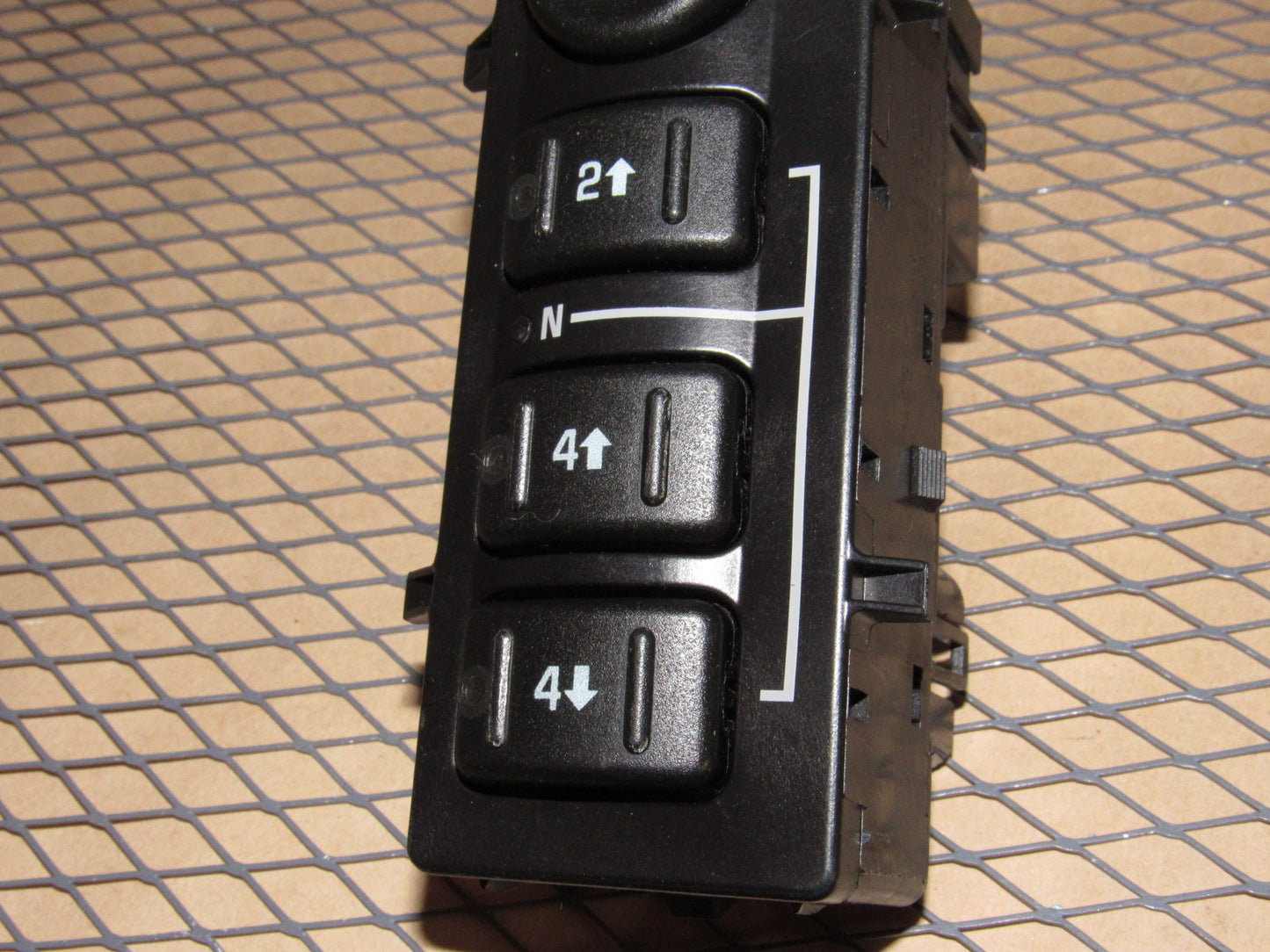 03 04 05 06 Chevrolet Tahoe OEM Auto 4WD 2WD Transfer Case Switch