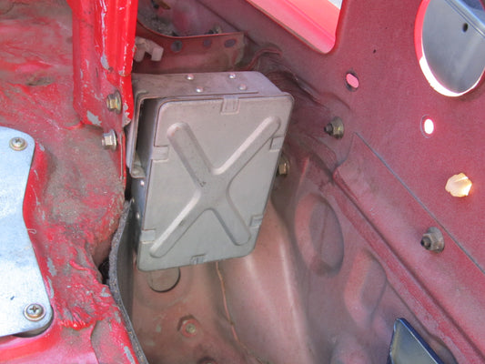 89 90 91 Mazda RX7 OEM Automatic Adjusting Suspension Computer Unit