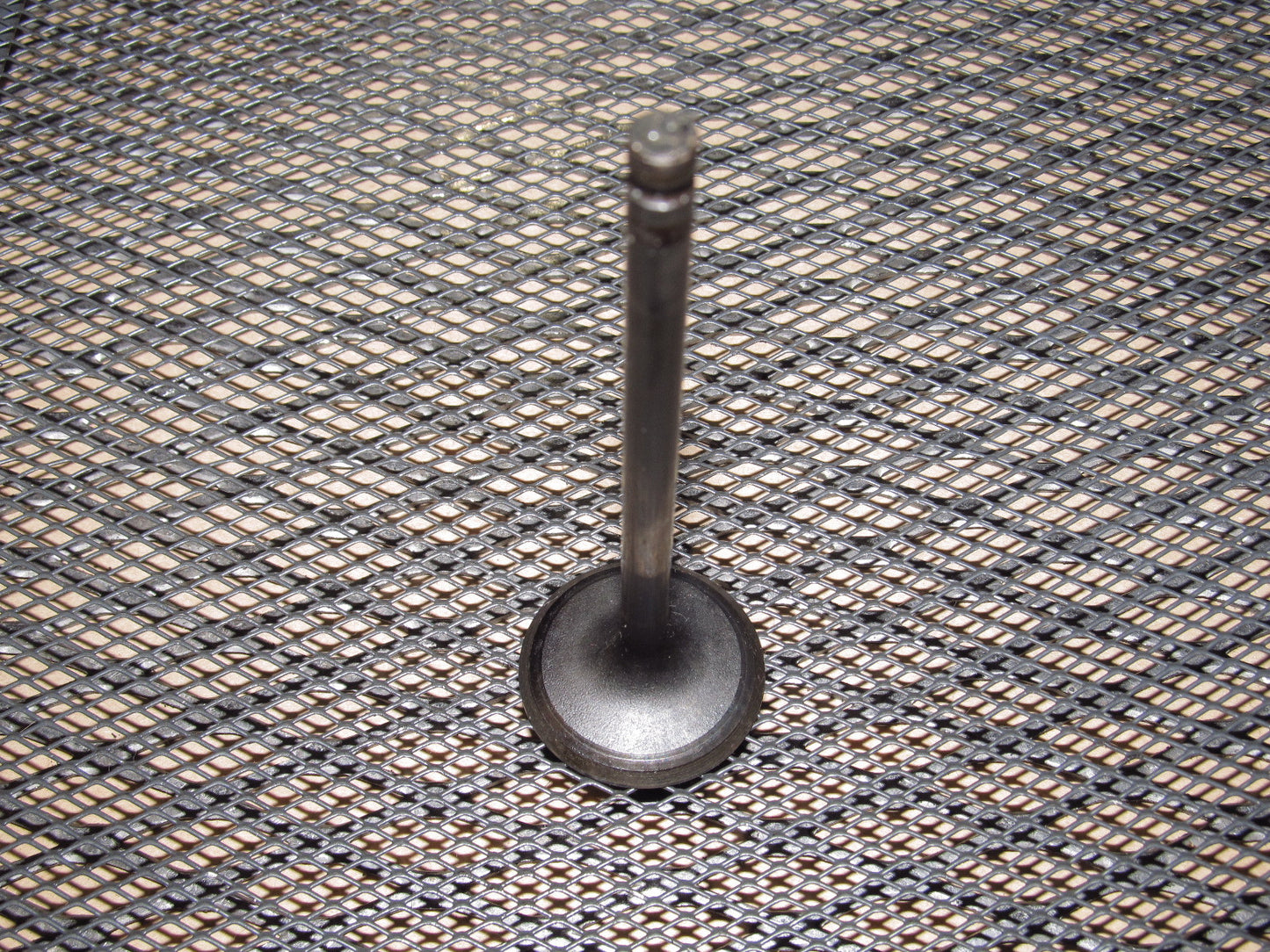 90 91 92 93 94 95 96 Nissan 300zx OEM Engine Intake Valve