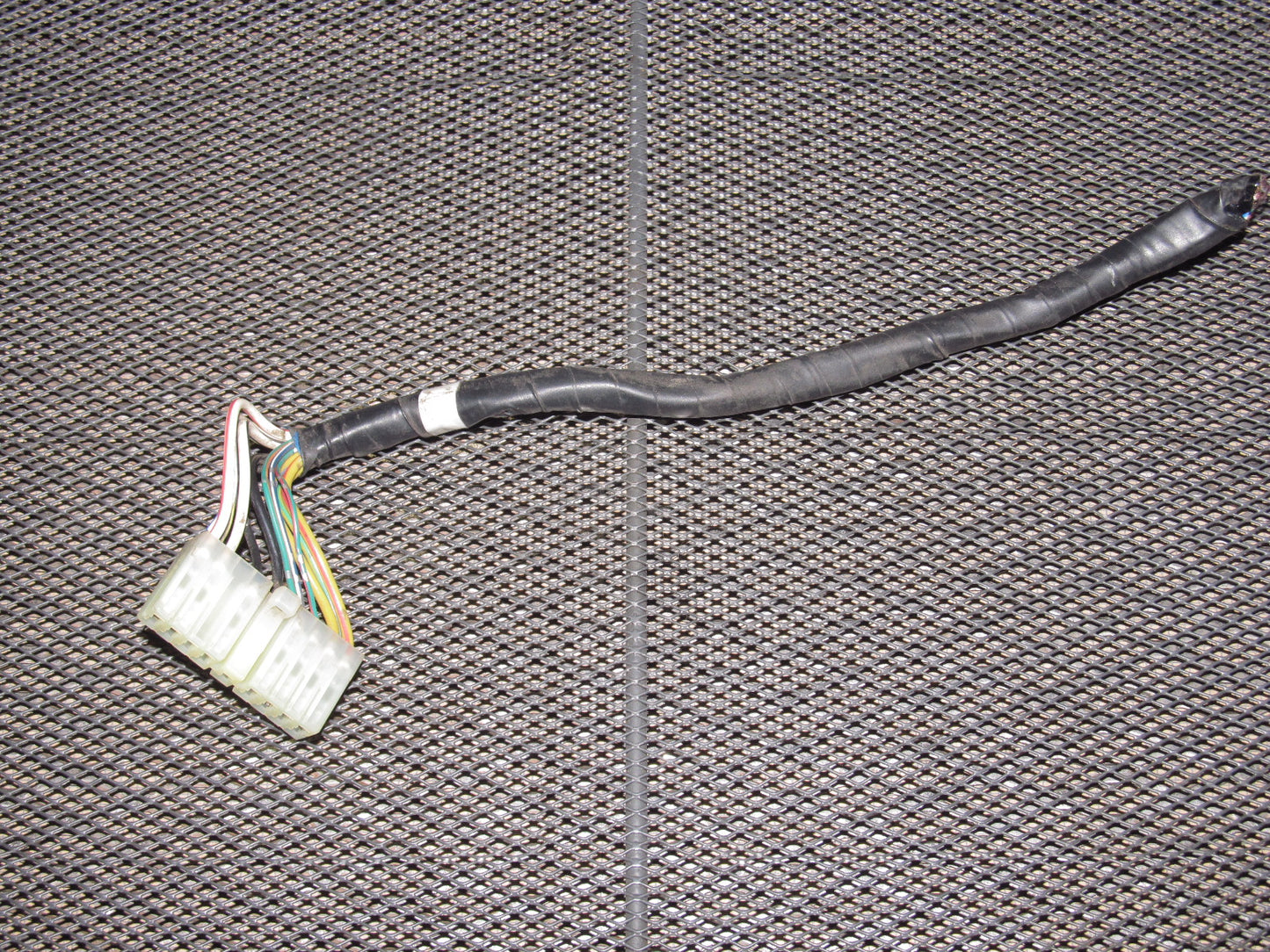 89-91 Mazda RX7 OEM Automatic Adjusting Suspension Unit Pigtail Harness