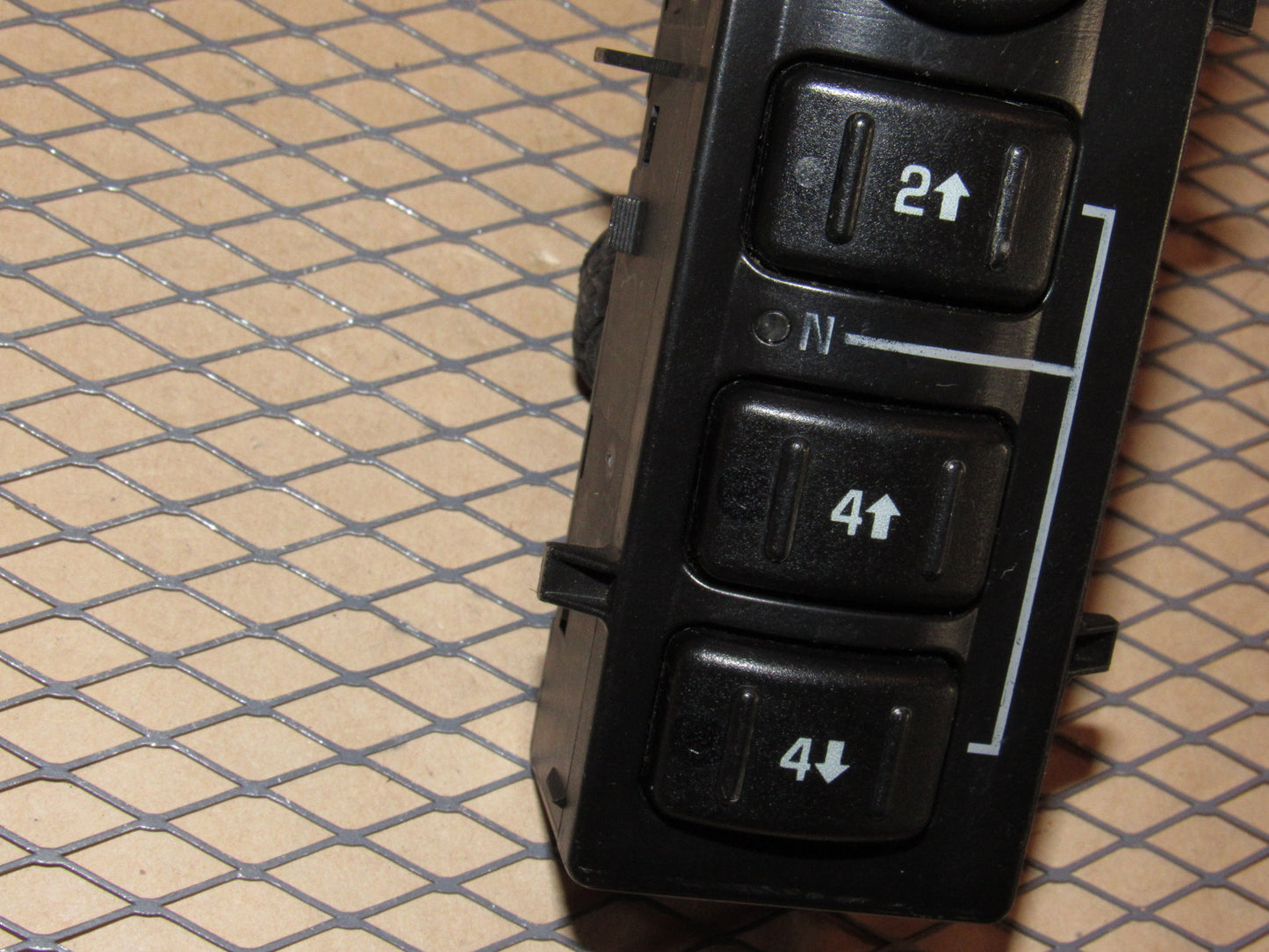 03 04 05 06 Chevrolet Silverado OEM Auto 4WD 2WD Transfer Case Switch