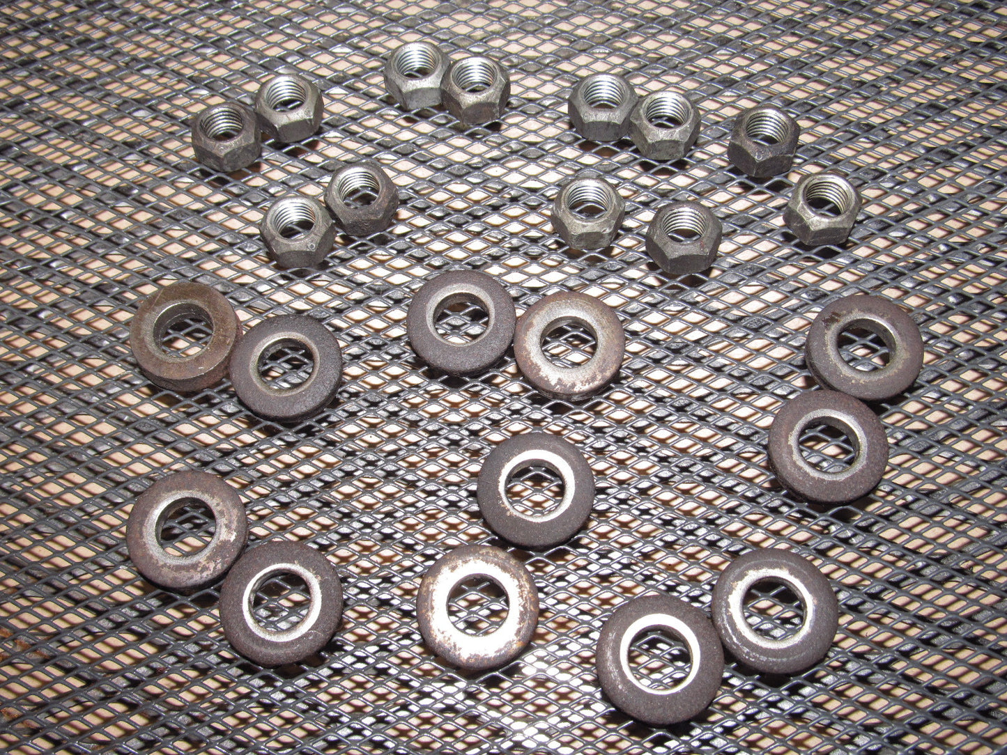 90-96 Nissan 300zx OEM Exhaust Manifold Mounting Nuts & Washers - Set