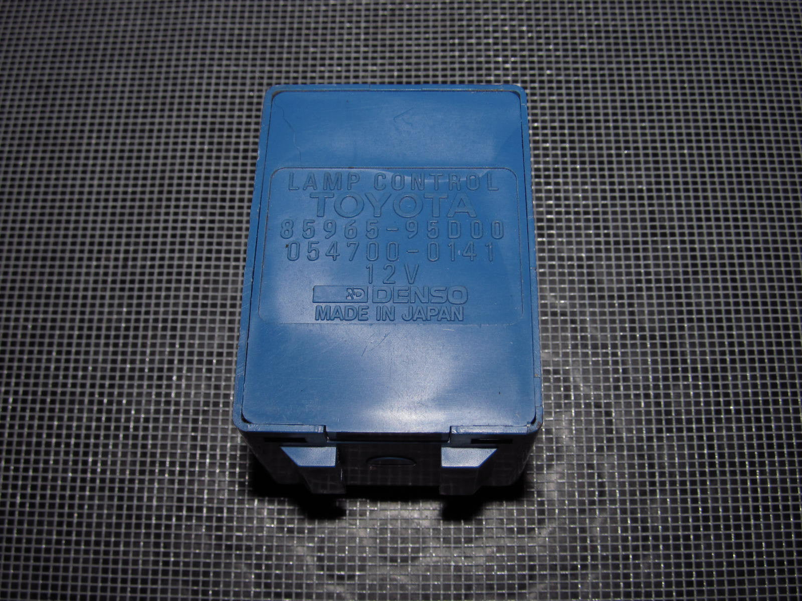 91-97 Toyota Previa Lamp Control Unit Relay Module 85965-95D00